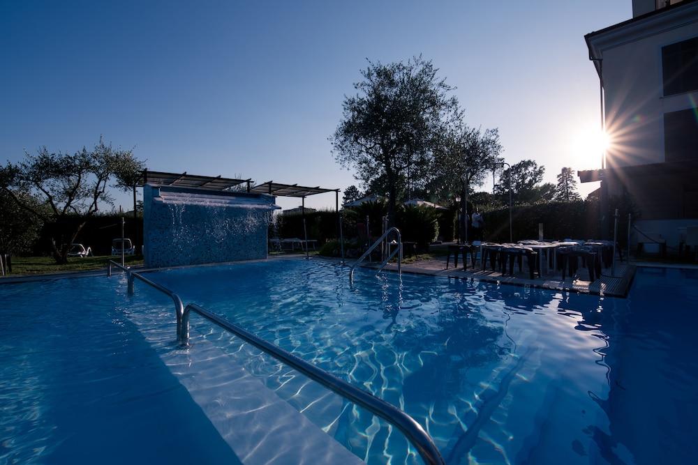 Santa Caterina Park Hotel Sarzana Kültér fotó